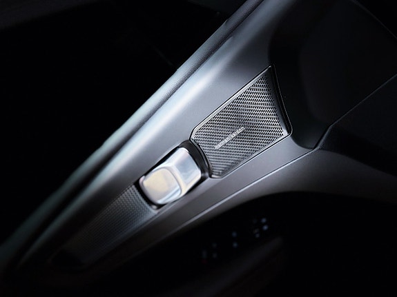 Volvo XC40 19 of 30