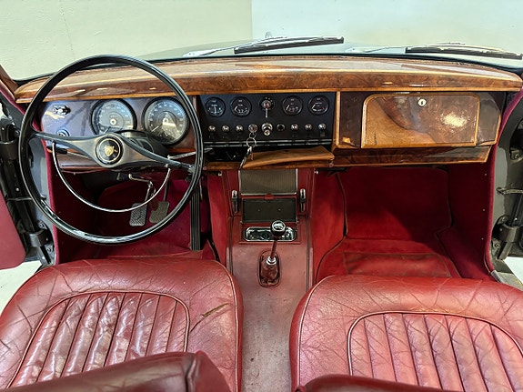 Jaguar Mark 2 13 of 17