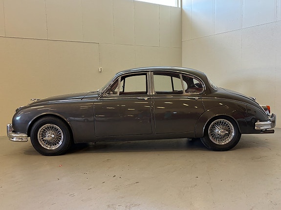 Jaguar Mark 2 4 of 17