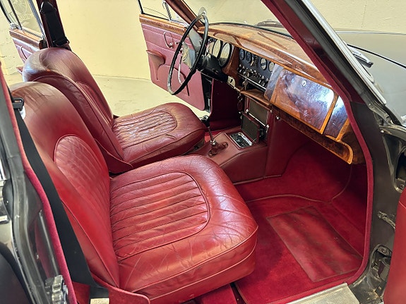 Jaguar Mark 2 12 of 17