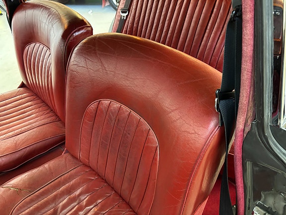 Jaguar Mark 2 9 of 17