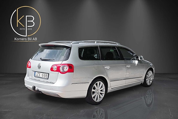 Volkswagen Passat 4 of 11