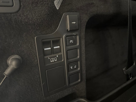 Land Rover Discovery 22 of 23
