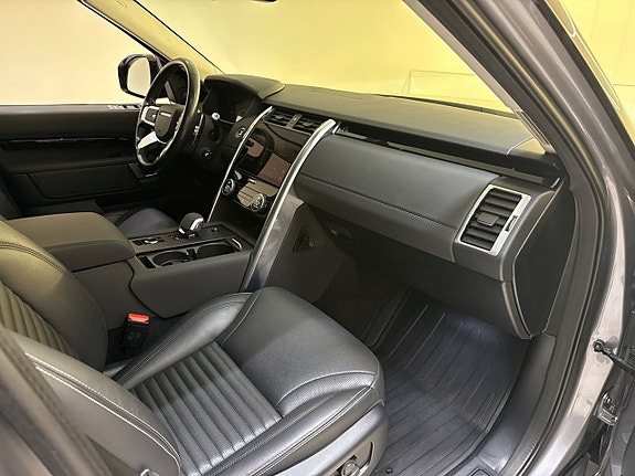 Land Rover Discovery 20 of 23
