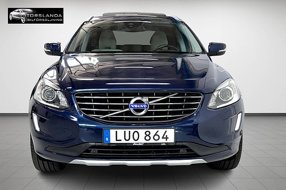 Volvo XC60 7 of 14