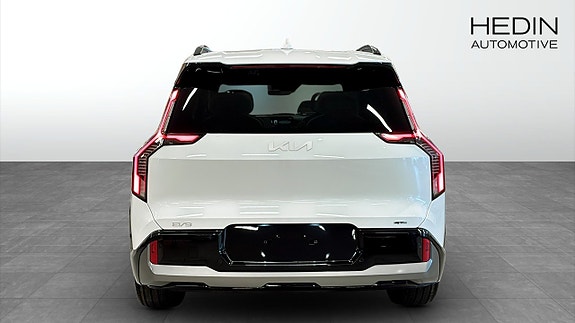 Kia EV9 5 of 15