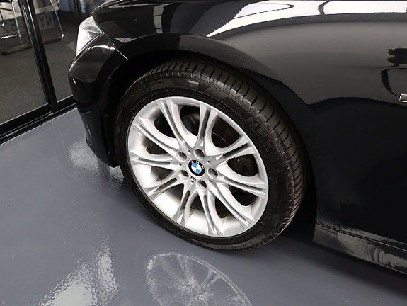 BMW 320d 10 of 24