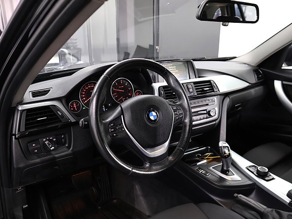 BMW 320d 11 of 24