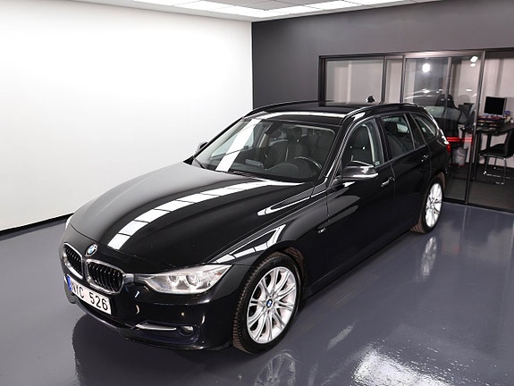BMW 320d 3 of 24