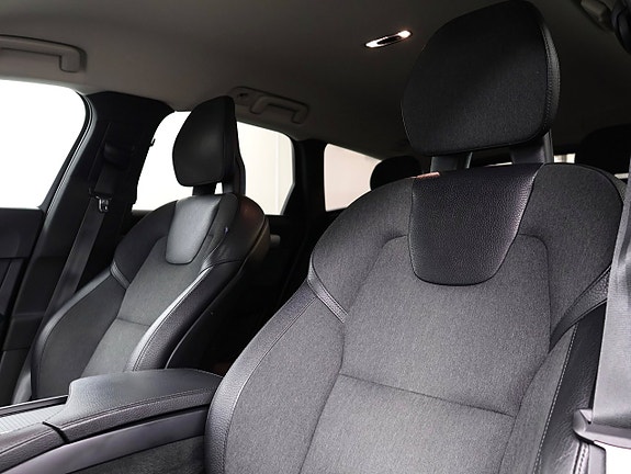 Volvo V90 13 of 25