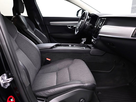 Volvo V90 22 of 25