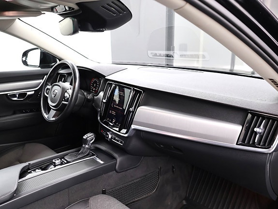 Volvo V90 21 of 25