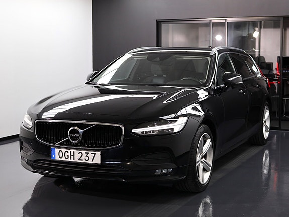 Volvo V90 3 of 25
