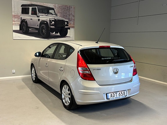 Hyundai i30 9 of 13