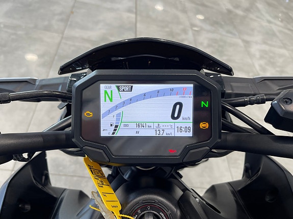 Kawasaki Z900 Akrapovic Euro 4 11 of 14