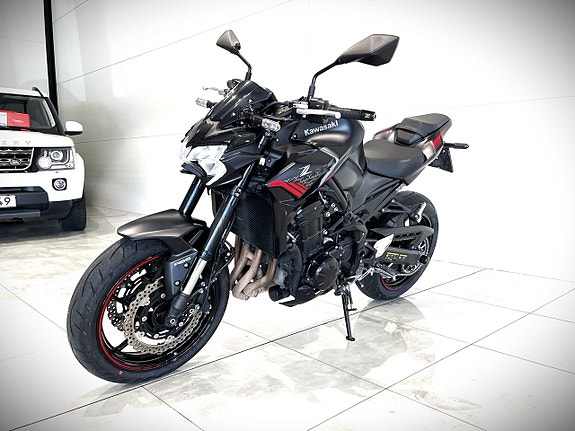 Kawasaki Z900 Akrapovic Euro 4 2 of 14