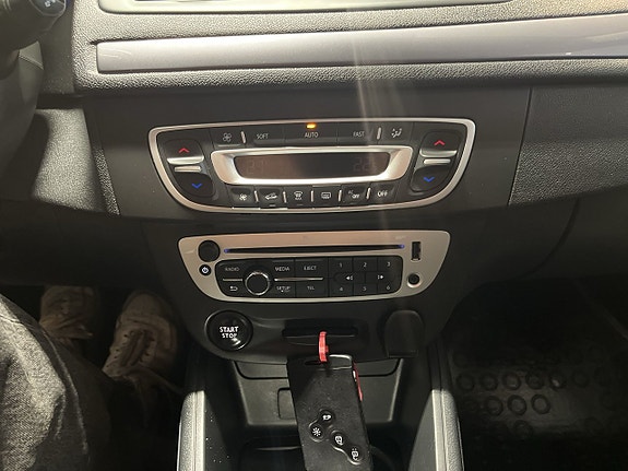 Renault Megane 15 of 20