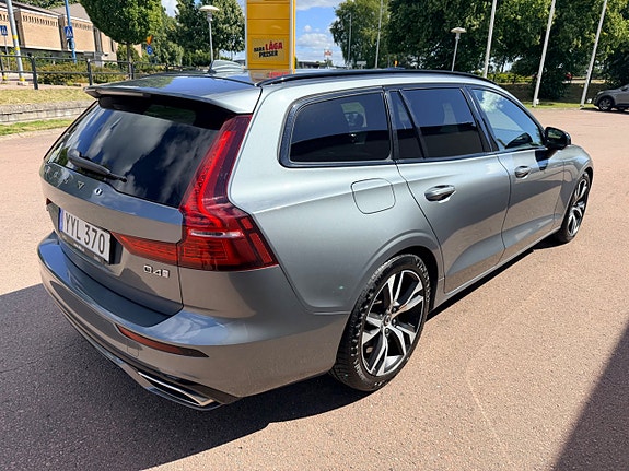 Volvo V60 6 of 30