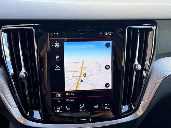 Volvo V60 22 of 30