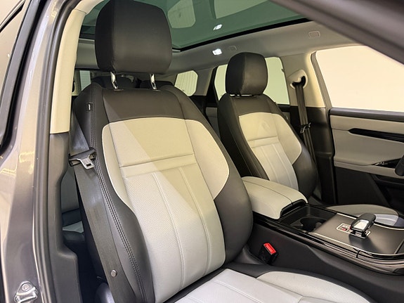 Land Rover Range Rover Evoque 17 of 19