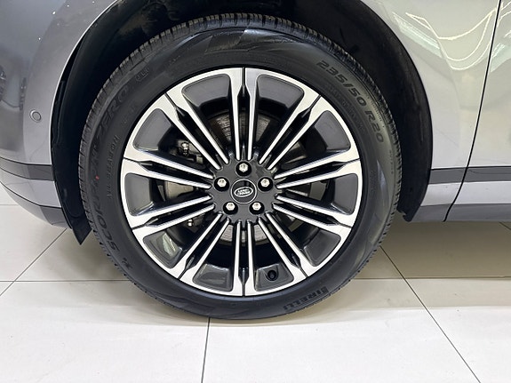 Land Rover Range Rover Evoque 7 of 19