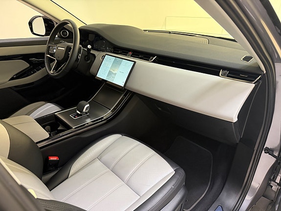 Land Rover Range Rover Evoque 18 of 19