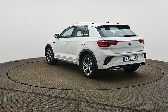 Volkswagen T-Roc 3 of 15
