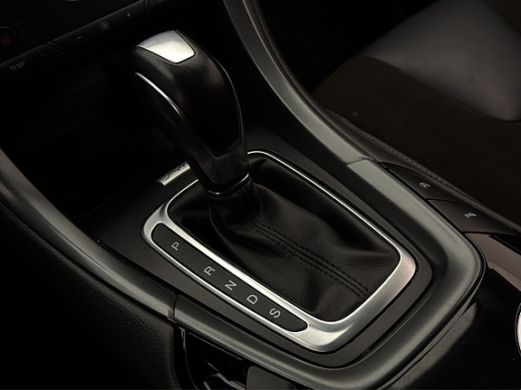 Ford Mondeo 28 of 30