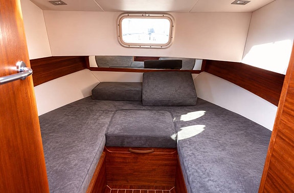Välskött Paragon 25 Cabin i mycket fint skick till salu 5 of 6