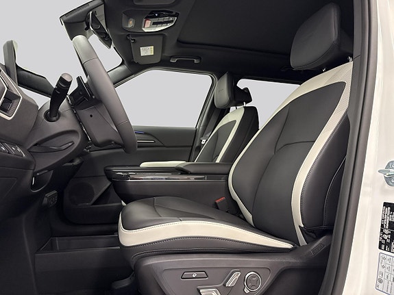 Kia EV5 8 of 20