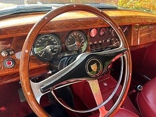 Jaguar Mark 2 3 of 7