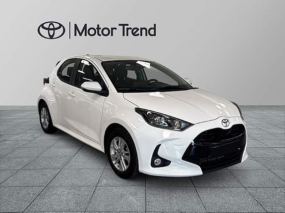 Toyota Yaris 6 of 14