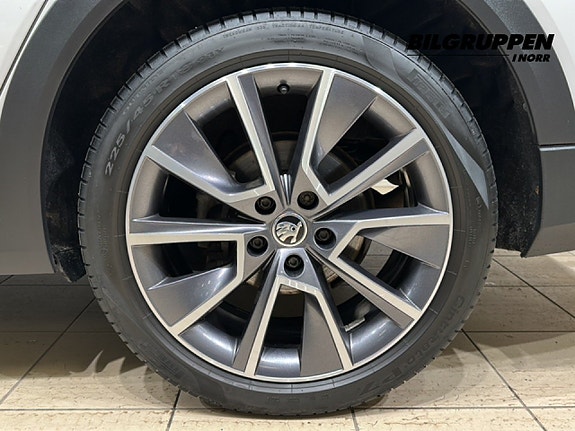 Skoda Octavia Scout 17 of 17