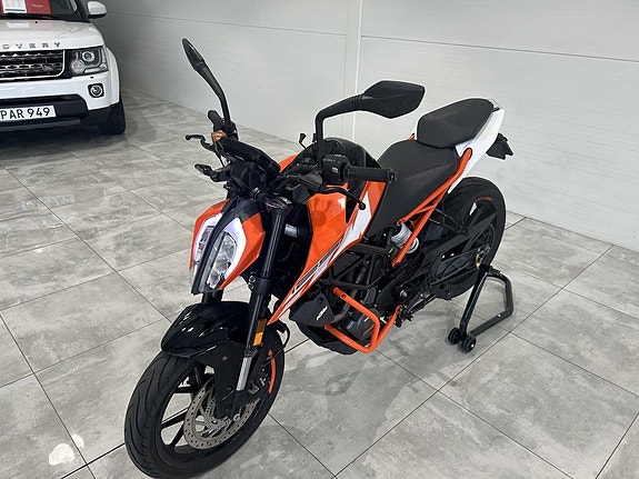 KTM 125 Duke Euro 4 8 of 11