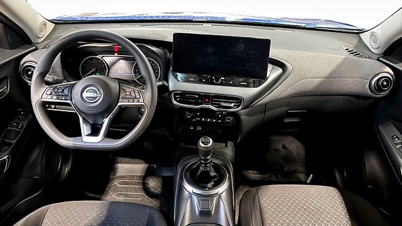 Nissan Juke 4 of 16