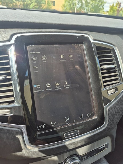 Volvo XC90 23 of 27
