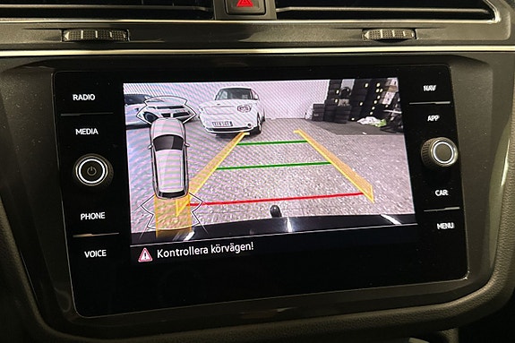 Volkswagen Tiguan 19 of 21