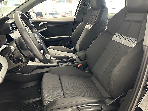 Audi A3 9 of 22