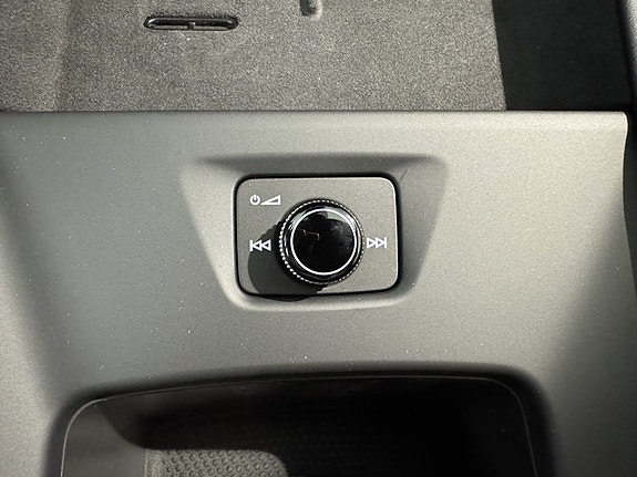 Volkswagen ID.3 Neo 19 of 20