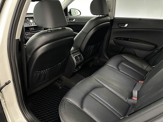 Kia Optima 18 of 27
