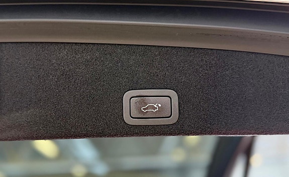 Volvo XC60 24 of 24