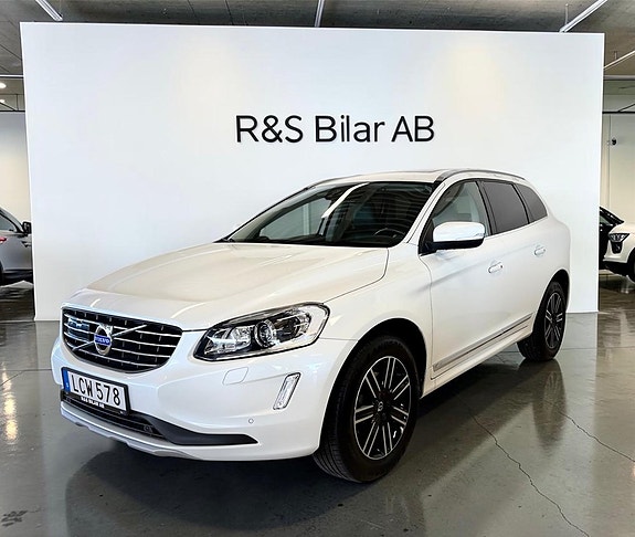 Volvo XC60 3 of 24