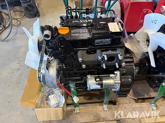 Motor Yanmar 3TNV74F-SNNS 2 of 6