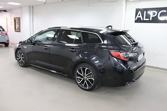 Toyota Corolla 9 of 29