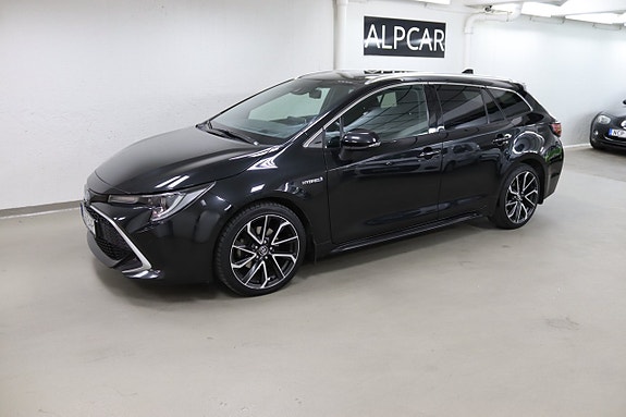 Toyota Corolla 2 of 29