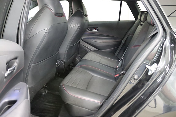 Toyota Corolla 13 of 29