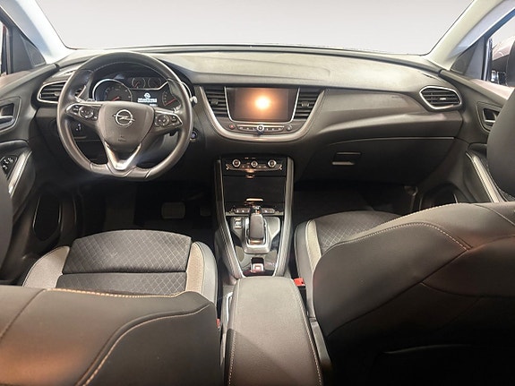 Opel Grandland 11 of 18