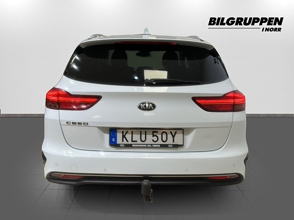 Kia Ceed 5 of 16