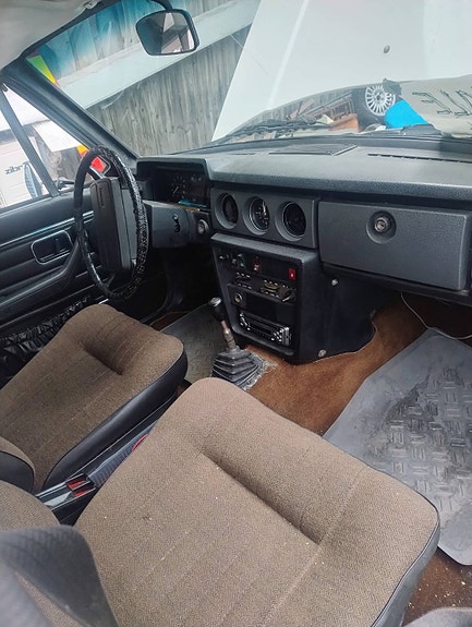 Volvo 145 5 of 6