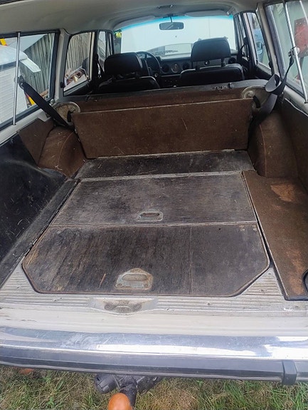 Volvo 145 3 of 6